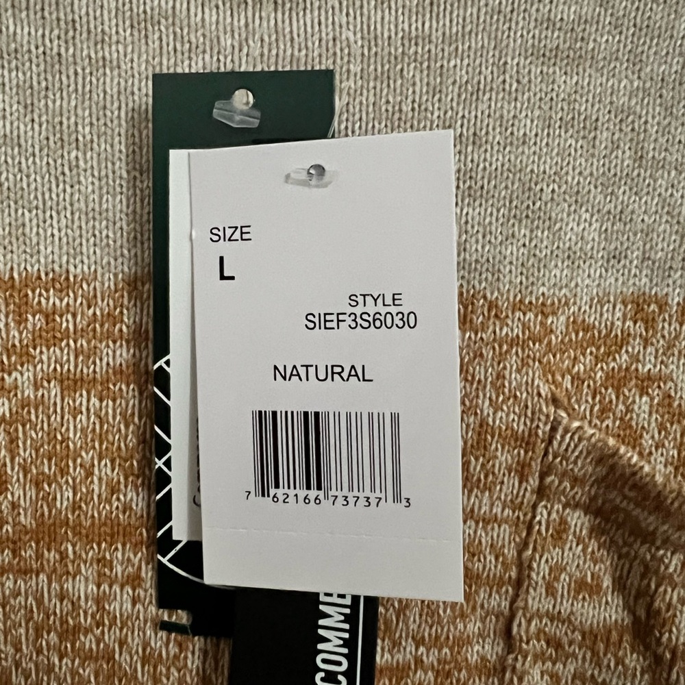 Commerce Gradient Crew Neck - Picture 2 of 2